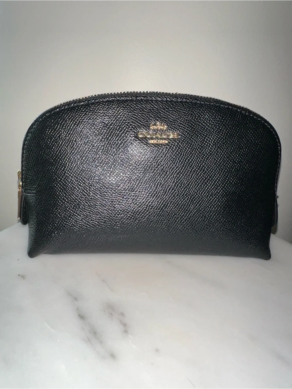 Coach cross grain leather cosmetic pouch